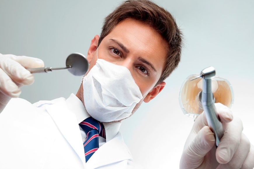 Quali sono gli strumenti utilizzati dal dentista?